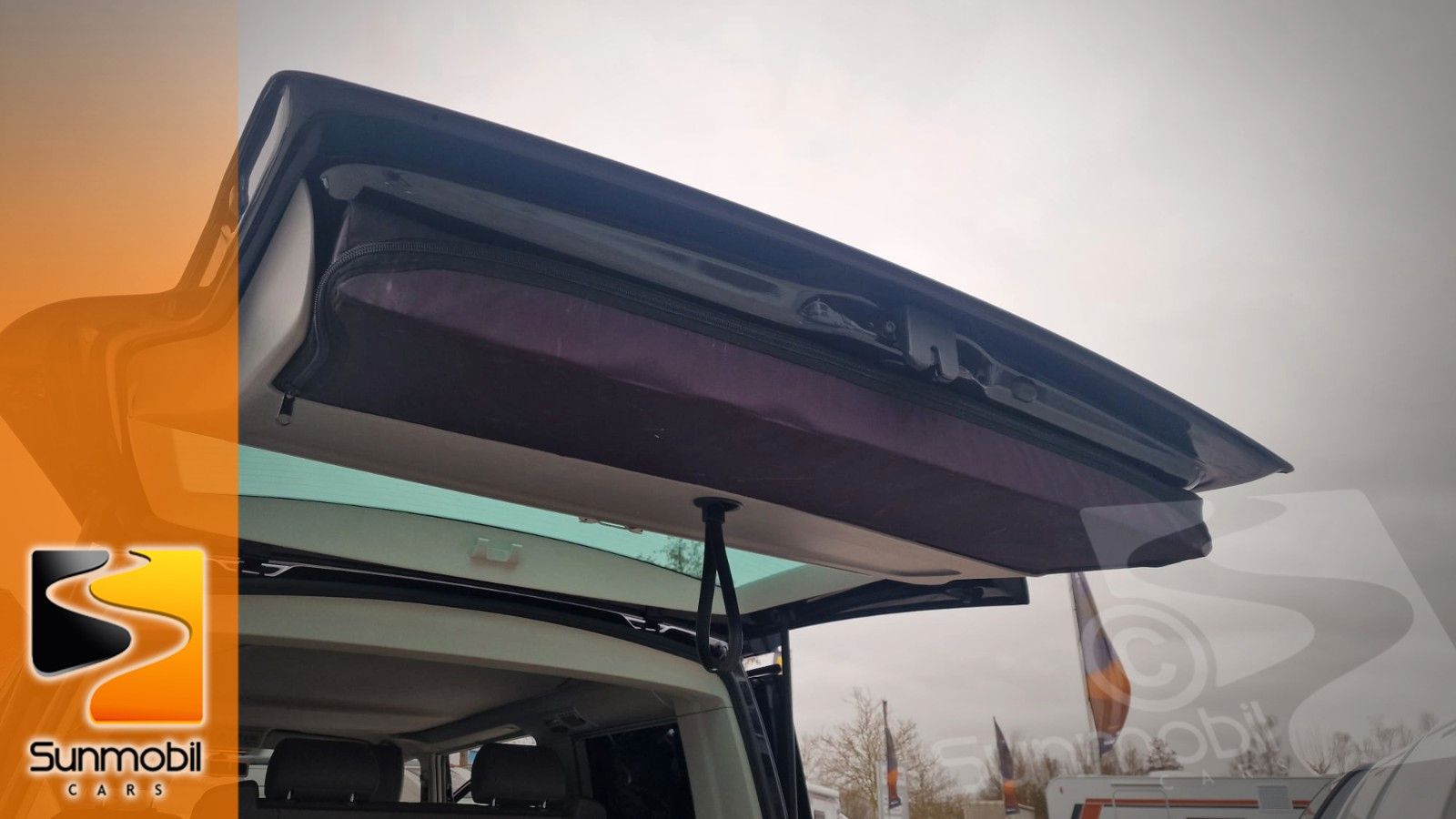 Fahrzeugabbildung Volkswagen T5 Beach Bulli CamperVan Aufstelldach