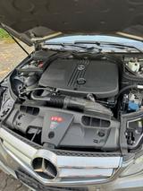 Mercedes-Benz Gepflegtes Auto zu verkaufen - Mercedes-Benz 220 Gebrauchtwagen in Mannheim