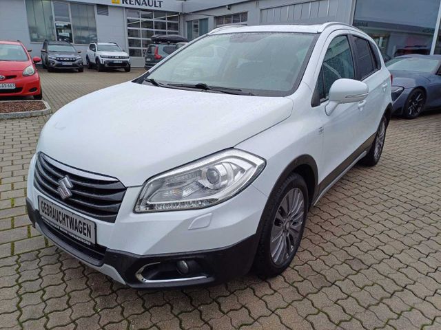 Suzuki SX4 S-Cross 1.6 VVT CVT 4x2 Comfort+/AHK/PANO/LE