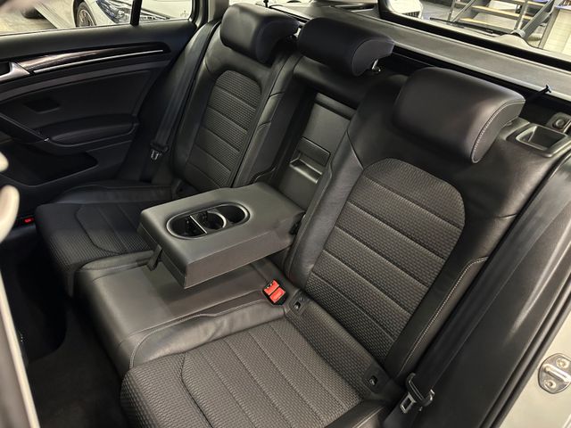 Volkswagen Golf VII Highline BMT 4Motion *Standh*AHK*Xenon*