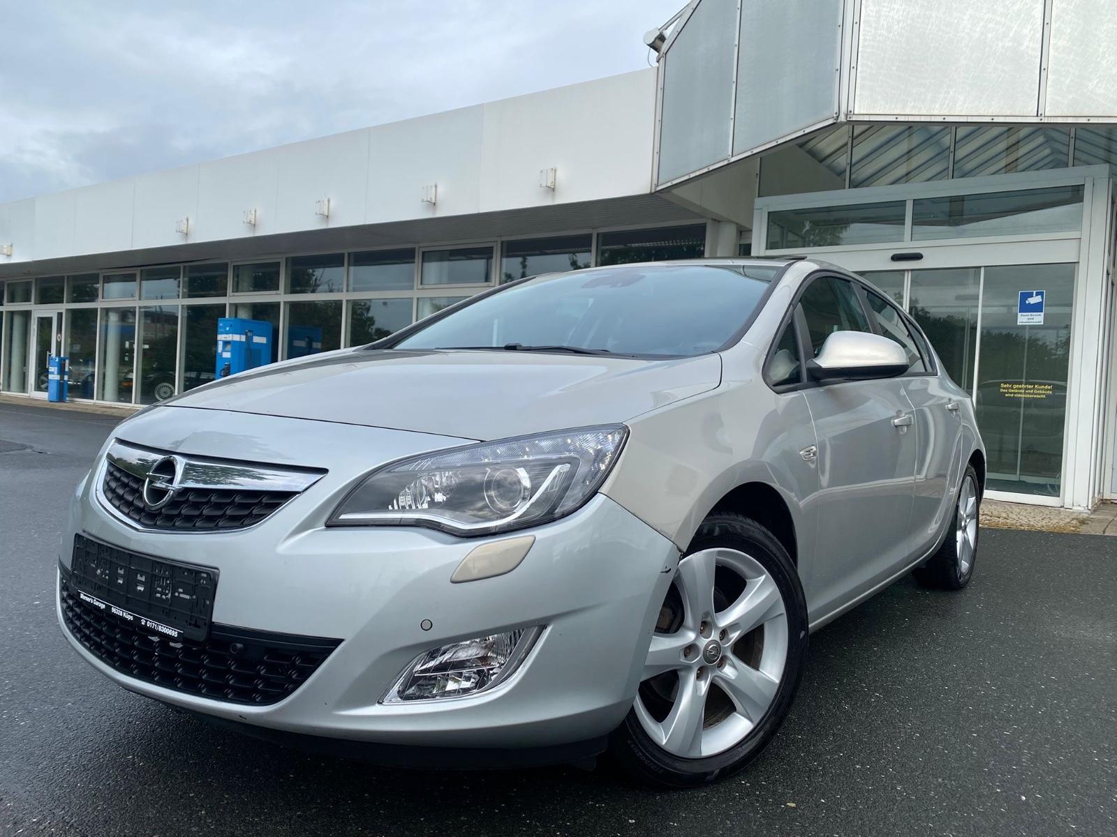 Opel Astra J Lim 5-trg Edition*Sport*TÜV*Schiebedach*