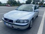 Volvo S60 2.4 -Benzin, Fahrbereit und Angemeldet. - Volvo S60 aus 2002