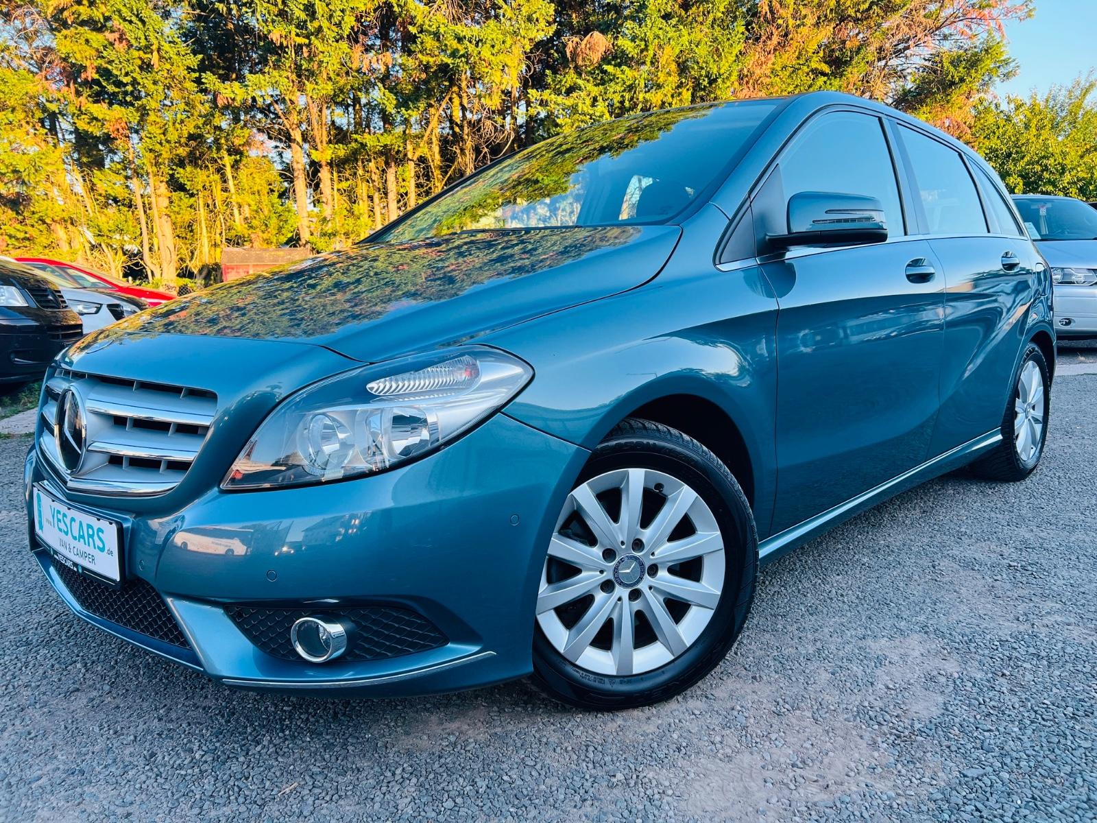 Mercedes-Benz B 200 CDI/Aut./AHK/Navi/SHZ/LM/Scheckheft