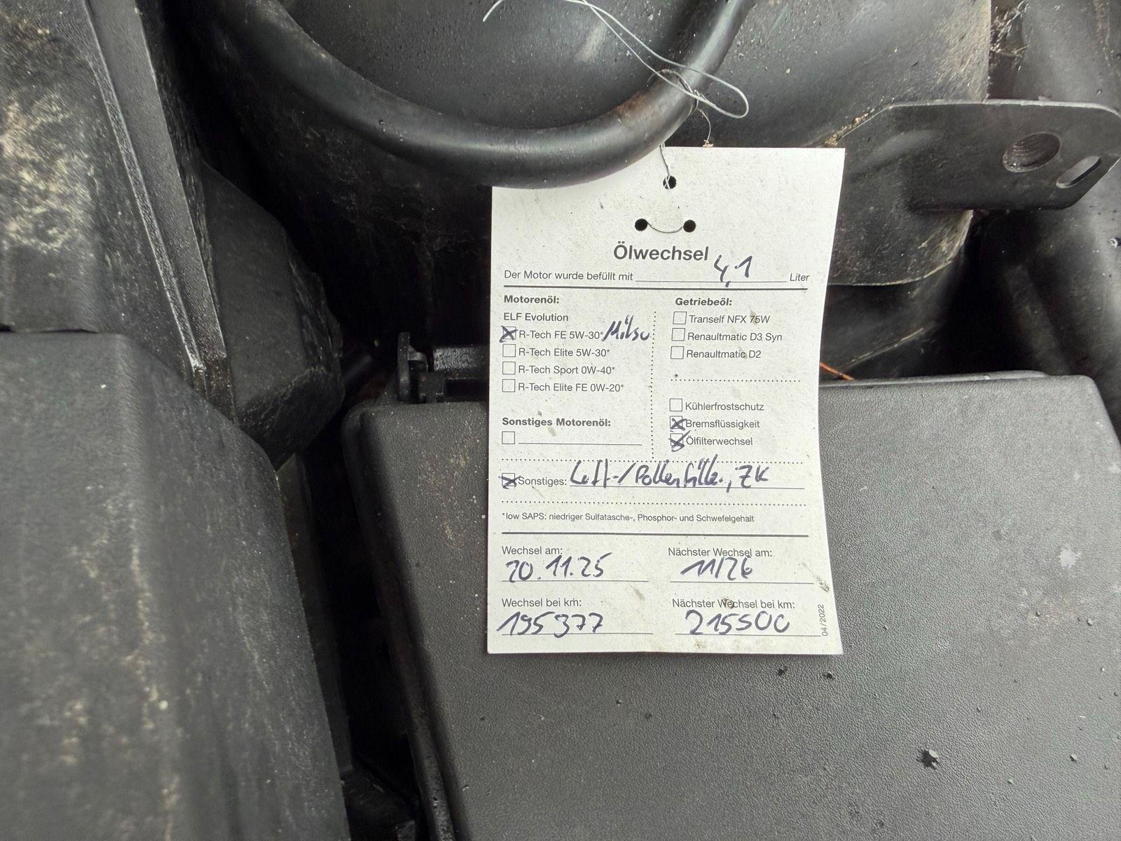Ford Focus 2010 — photo 14