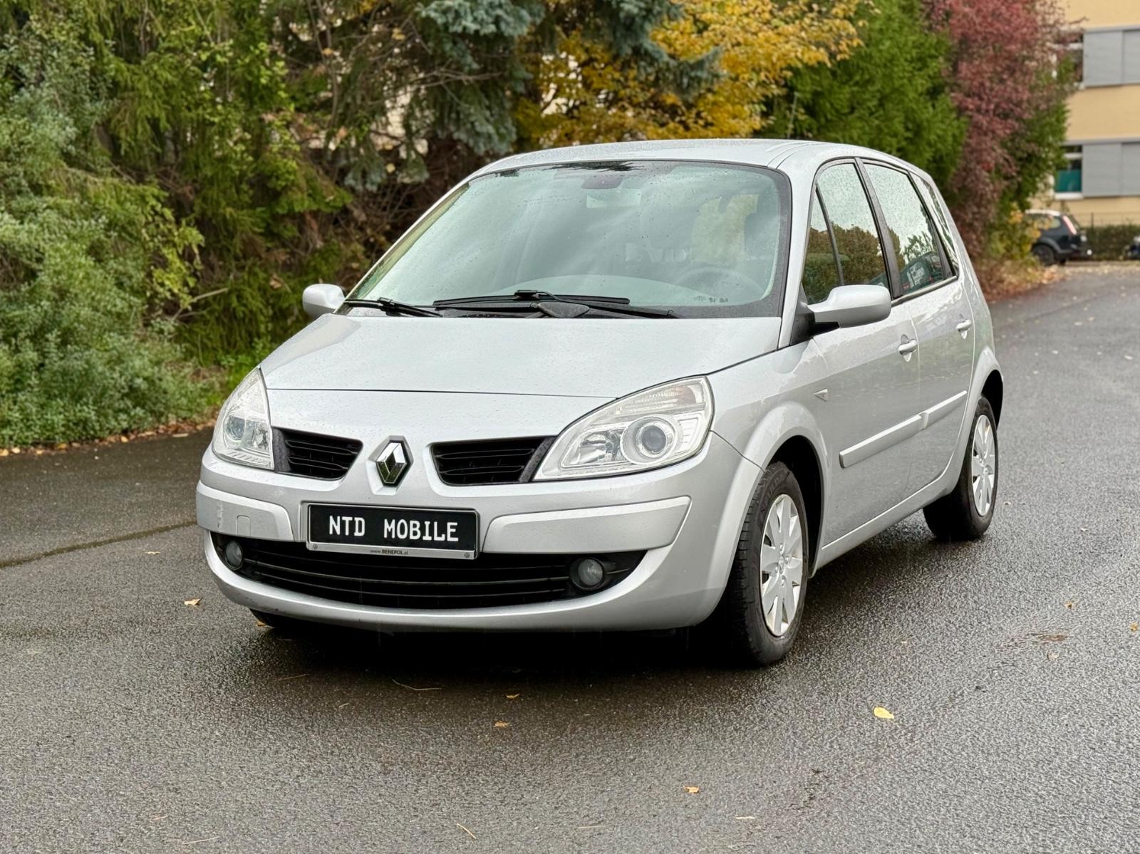 Renault Scenic II Avantage+1.HAND+TÜV NEU+KLIMA+6-GANG+K