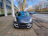 Renault Scenic 1.5 dCi - Renault Scenic in Leverkusen