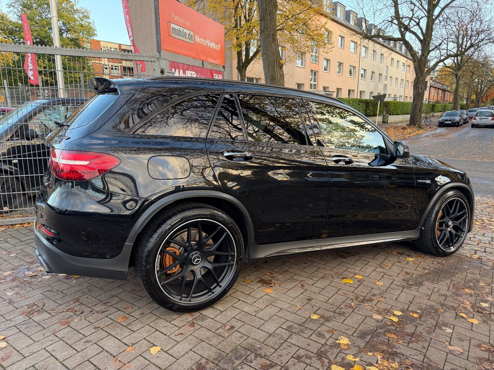 Fahrzeugabbildung Mercedes-Benz GLC 63 S AMG 4Matic Edition 1*KERAMIK*BURMESTER