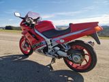 Honda VFR 750 F - HONDA VF750F