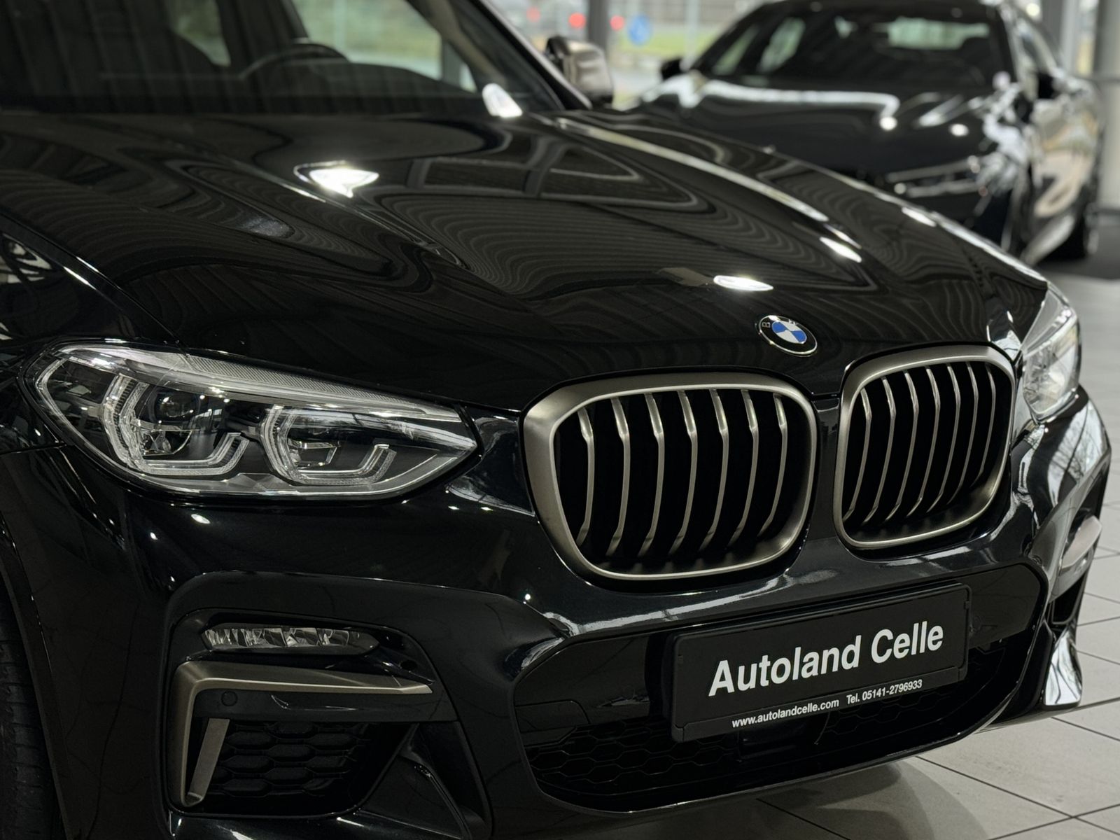 Fahrzeugabbildung BMW X3 M40i Kamera HUD DAB DisplKey Komfort 21Zoll