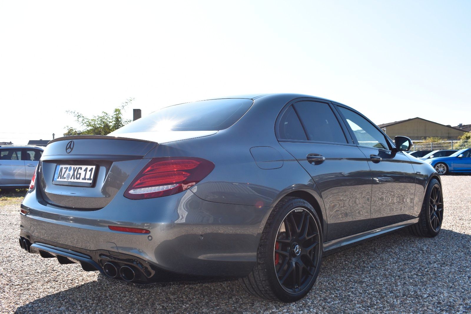 Fahrzeugabbildung Mercedes-Benz E 43 AMG Lim. 4Matic Nightp HUD Multibeam Panora