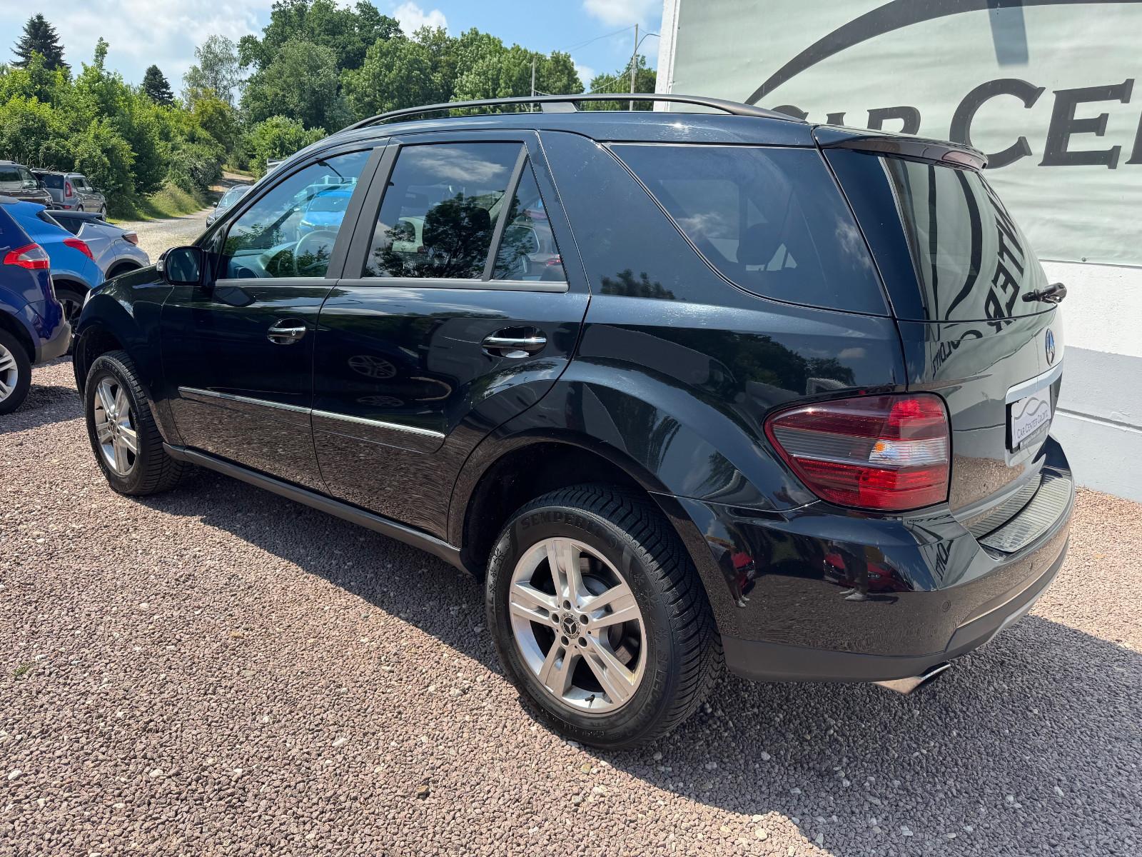Mercedes-Benz ML350 2005 — photo 7