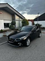 Mazda 3 Skyactive mit Sportpaket - Mazda: Mazda3 Sport