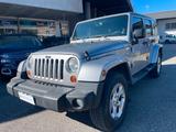 Jeep Wrangler Unlimited 2.8 CRD DPF Sahara Auto - Jeep Wrangler aus 2013: Unlimited