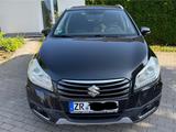 Suzuki (SX4) S-Cross 1.6 Limited+ 4WD Limited+ - Suzuki (SX4) S-Cross von privat