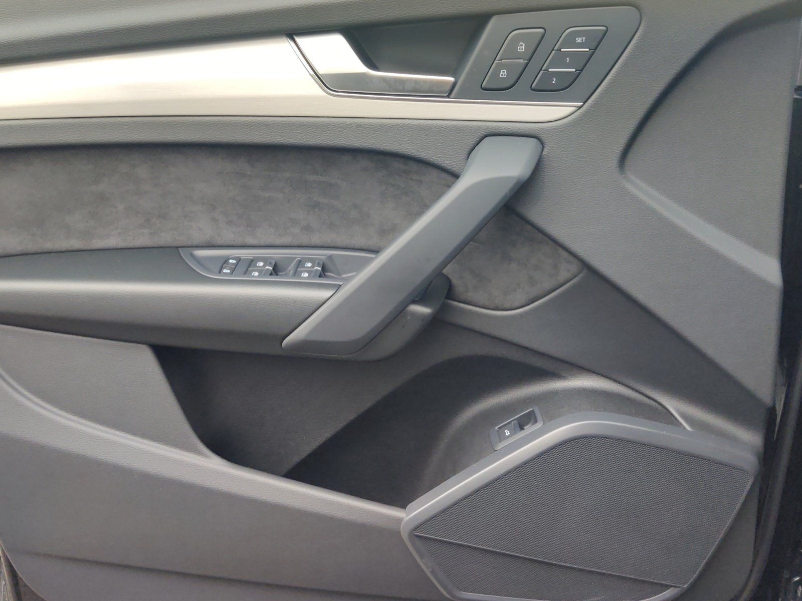 Fahrzeugabbildung Audi Q5 Sportback 40 2.0 TDI quattro S-Line AHK,HUD