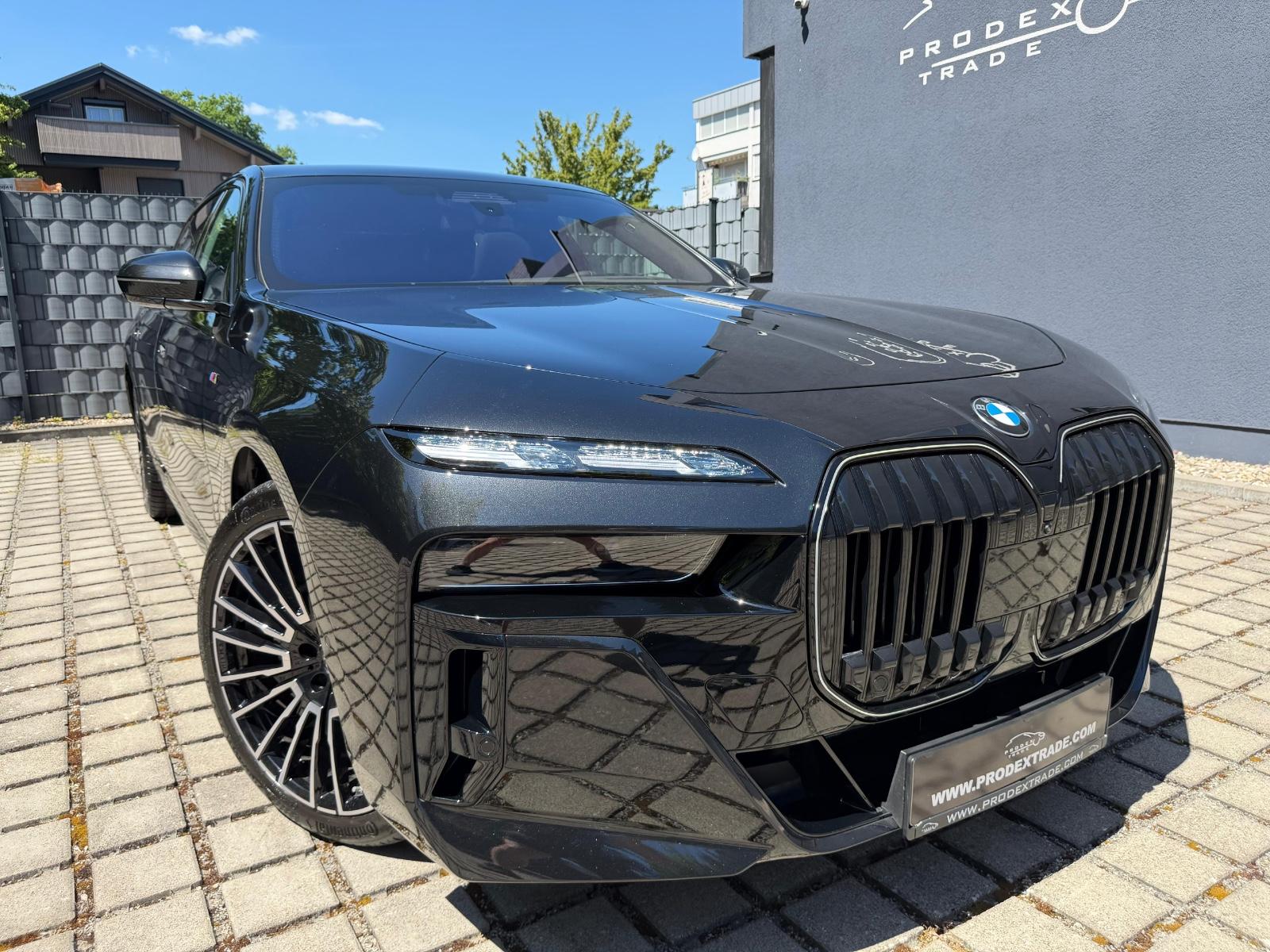 BMW 740d xD M-Sport A-Türe*Sky*TV*SoftClos*B&W*FULLL