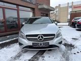 Mercedes-Benz A 180 BlueEfficiency SHZ PDC XENON TEMPOMAT - Mercedes-Benz A 180 Gebrauchtwagen in Mönchengladbach