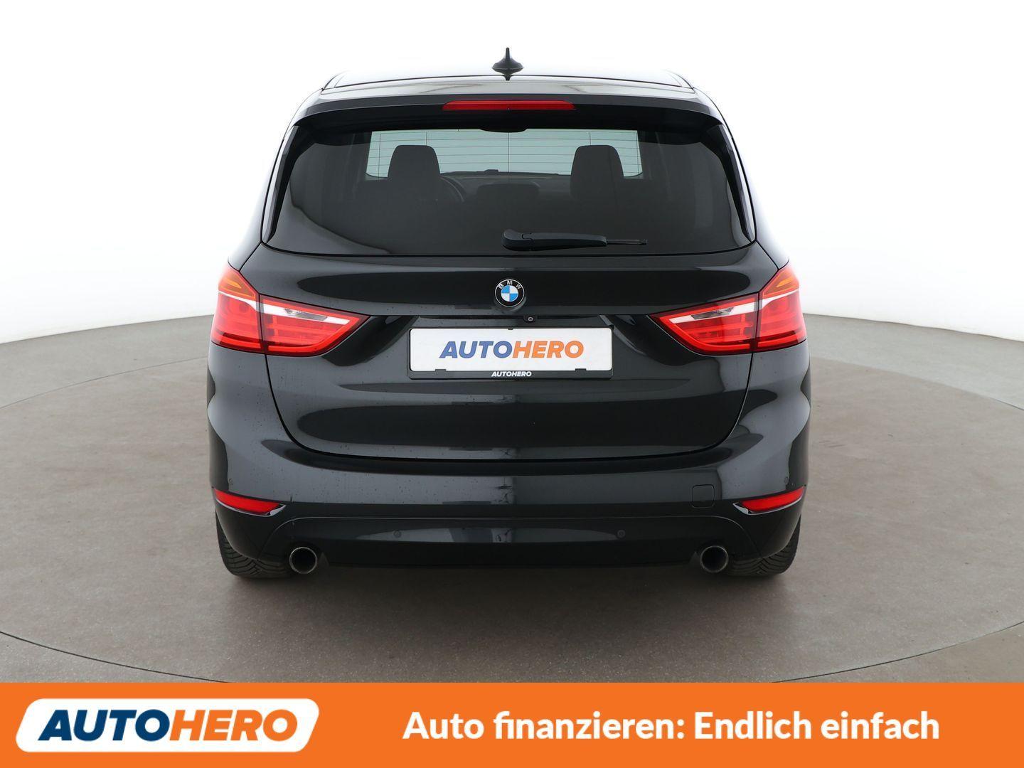 BMW 220i Gran Tourer Advantage Aut.*NAVI*LED*PDC*