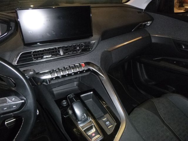 5008 Roadtrip Automatik 7-Sitzer