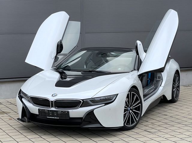 BMW i8 Roadster*Navi*LED*HUD*DAB