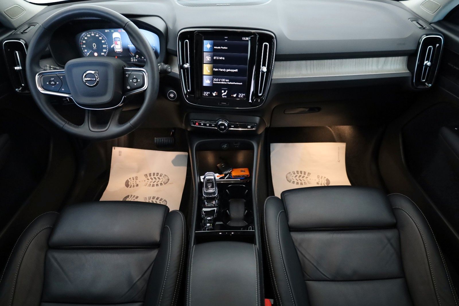 Fahrzeugabbildung Volvo XC40 Inscription T4,Leder,Navi,LED,SH,Kamera,H&K