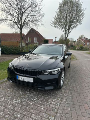 BMW 318d Touring - Automatik