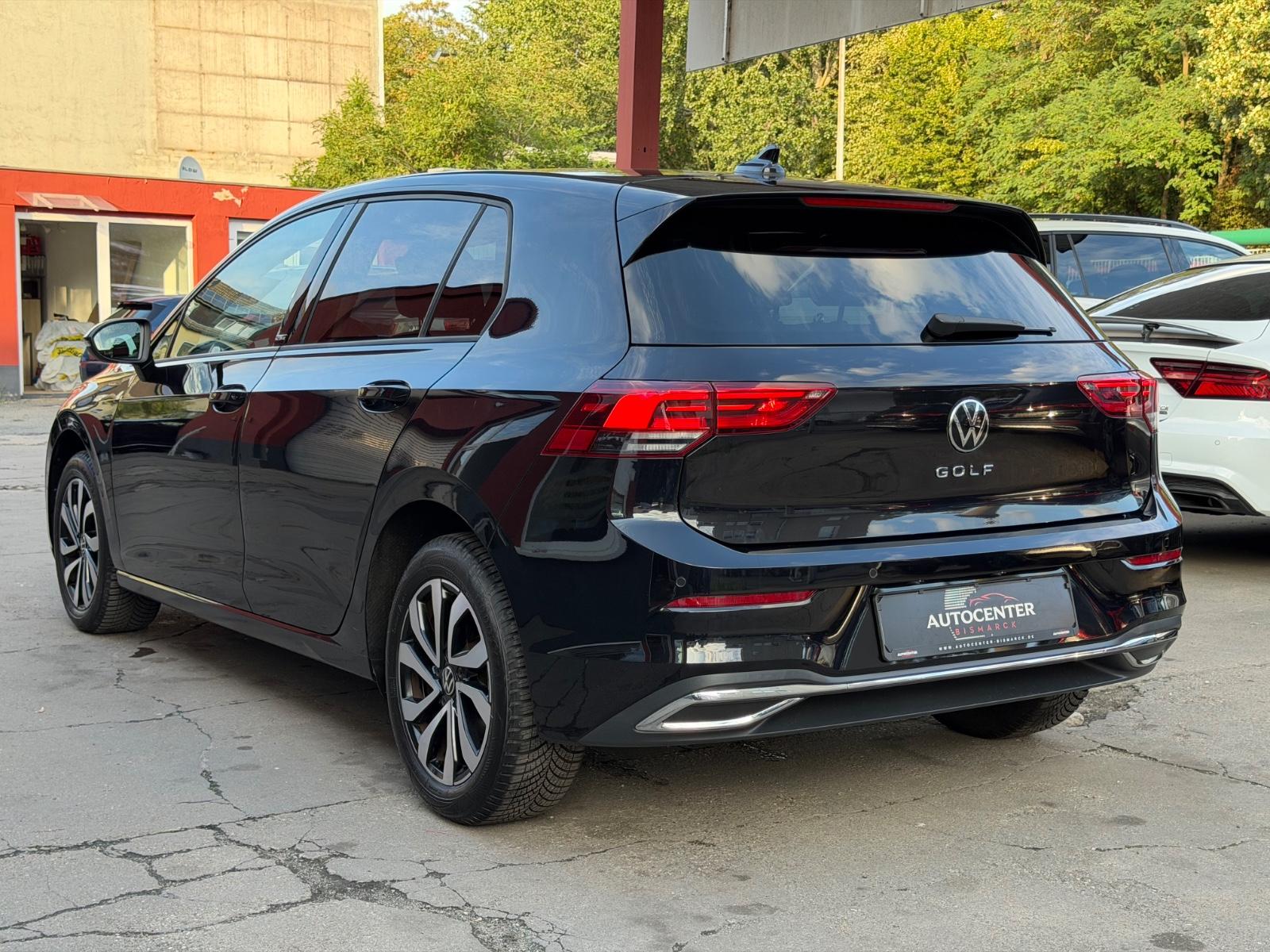 Volkswagen Golf VIII Lim. Active, миниатюра 7
