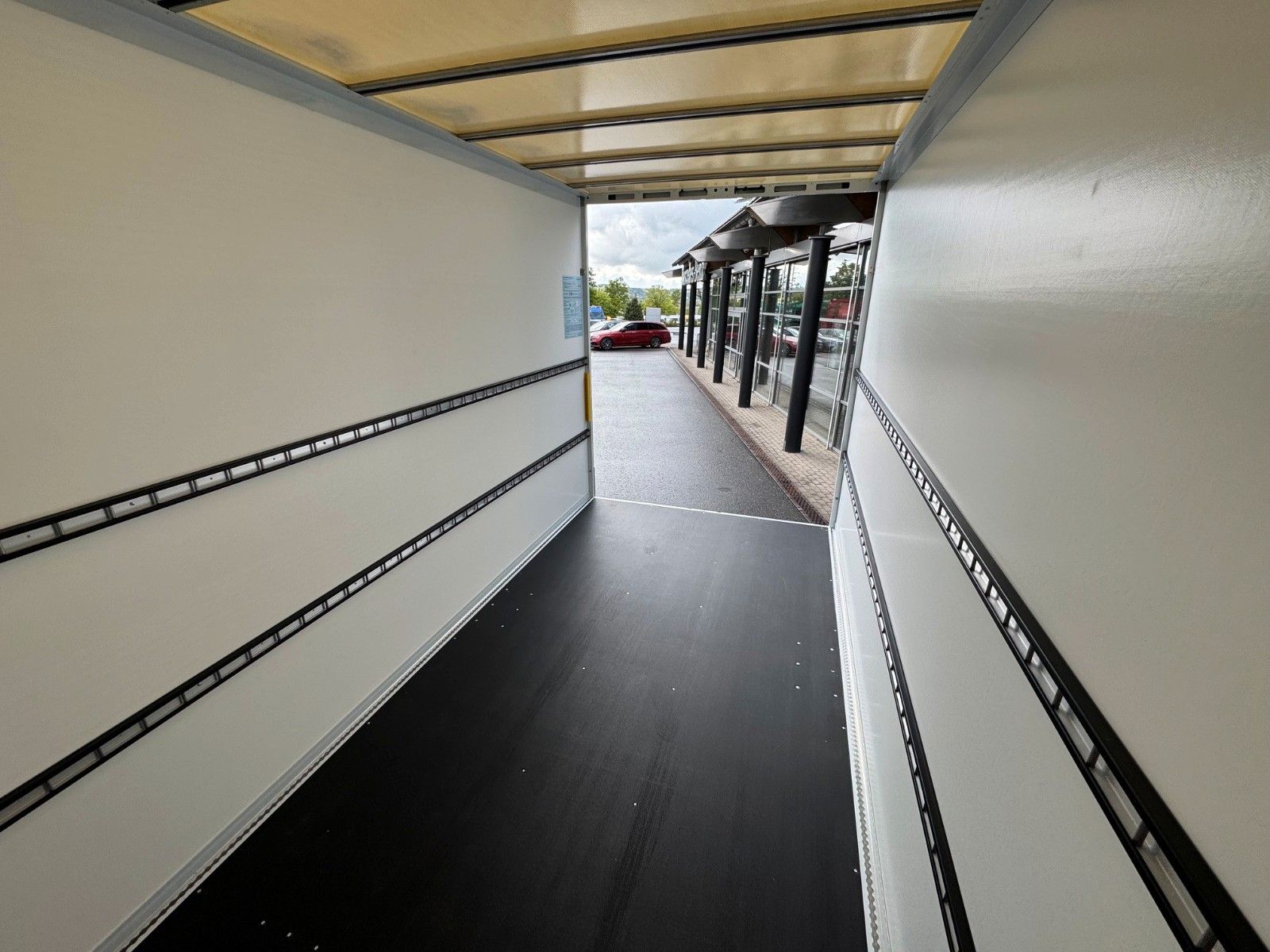 Fahrzeugabbildung Iveco Daily 35S16 A8 *R4.100mm*Automatik*Kamera*SPIER*