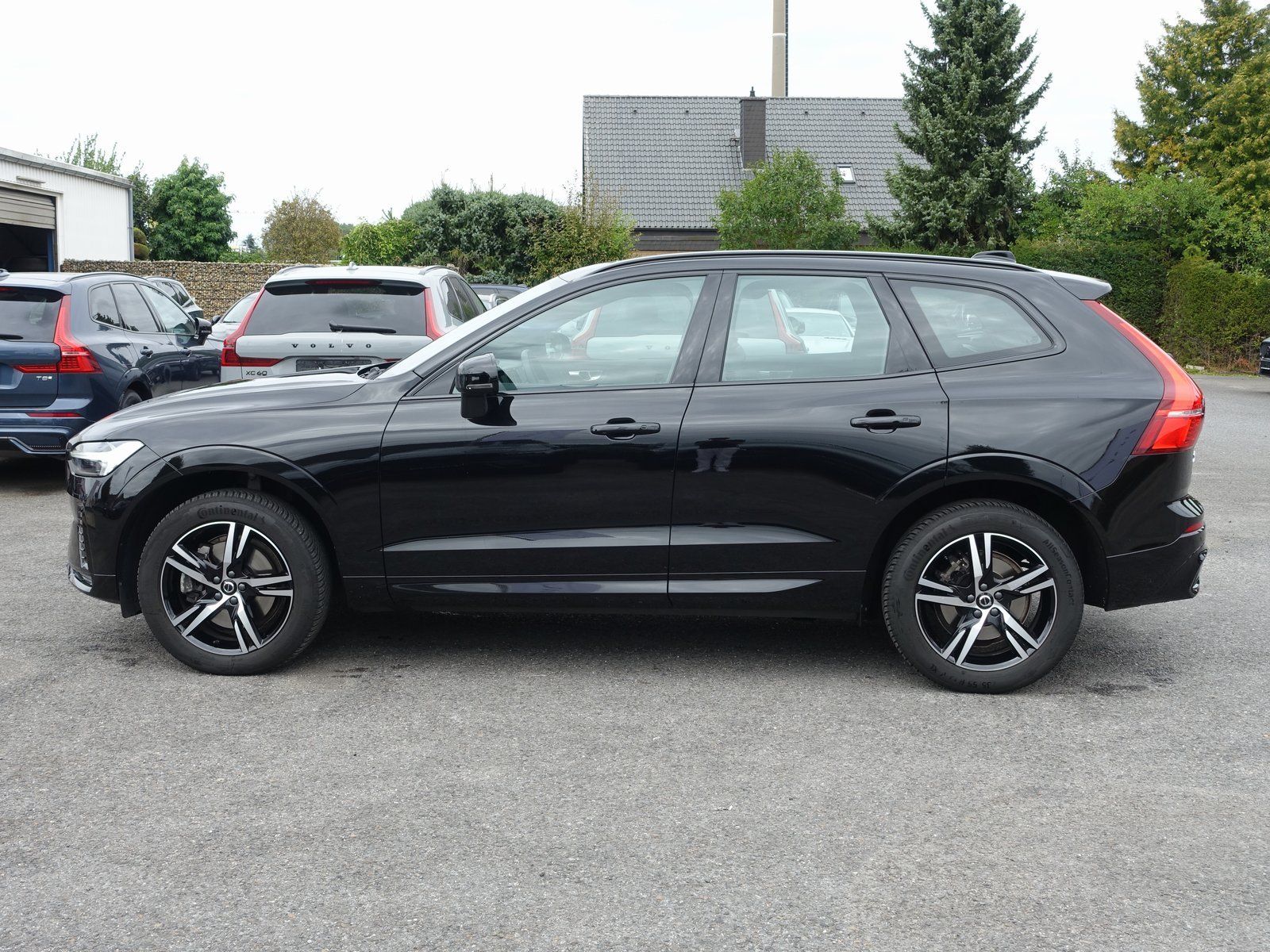 Volvo XC60 B4 Diesel R-Design 2WD Panorama H&K AHK LED foto 6