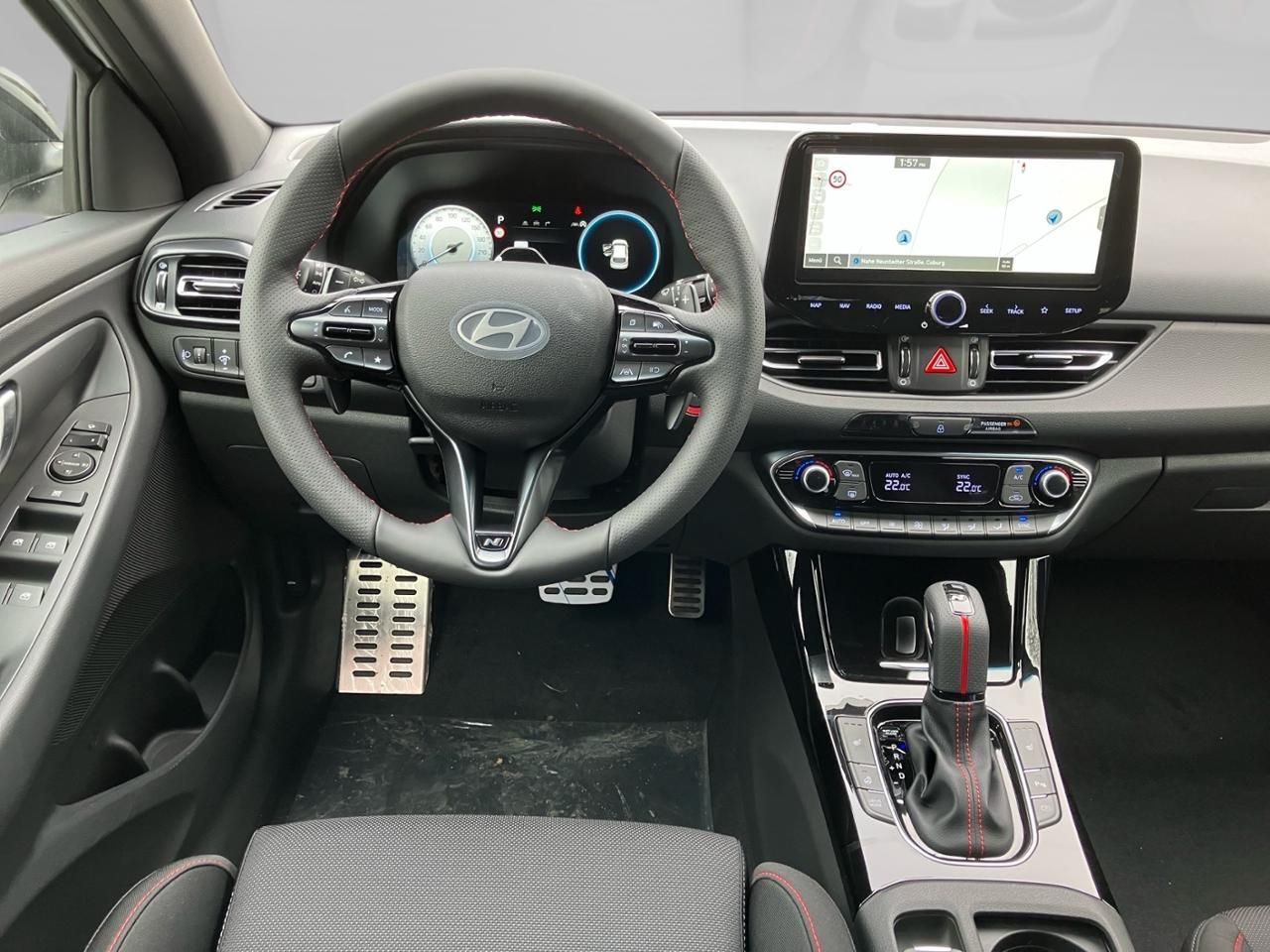 Fahrzeugabbildung Hyundai i30 N-LINE *CARPLAY*NAVI*KLIMAA*SHZ*LHZ*USB*BT*