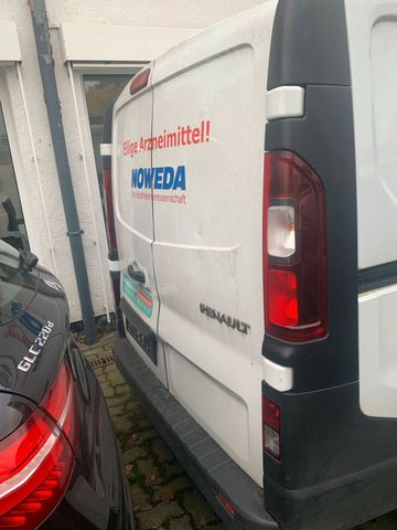 Renault Trafic Bastlerfahrzeug alle Teile ...