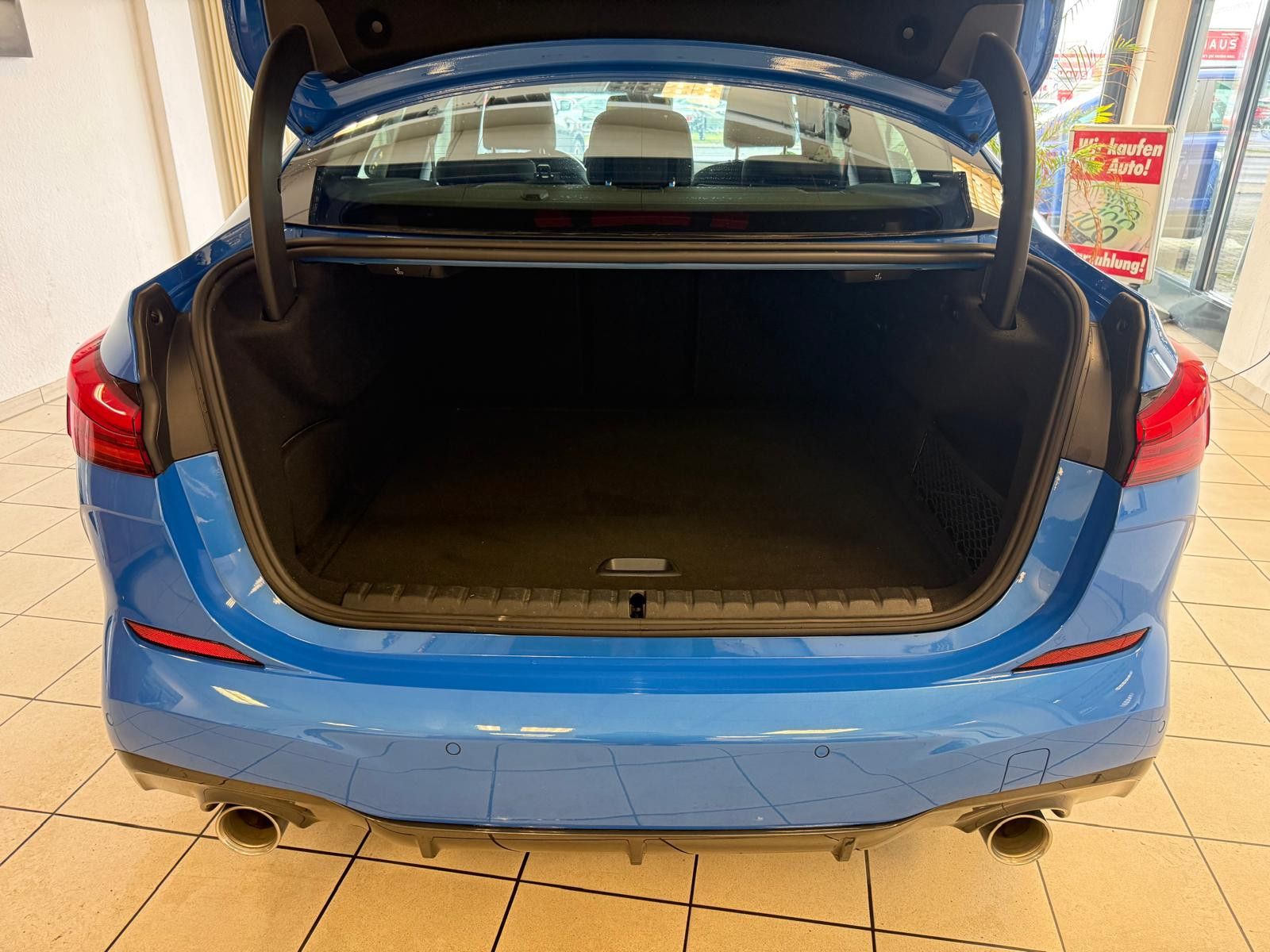 Fahrzeugabbildung BMW 220i Gran Coupe xDrive M Sport/1. Hand / KAMERA