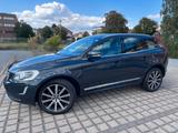 Volvo XC60 D4 AWD Automatik-Navi-Leder TÜV bis 07/2028