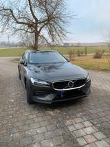 Volvo V60 Cross Country D4 AWD SE II - Volvo V60 Cross Country von privat