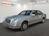 Mercedes-Benz E 230 Lim. Automatik Klima SHZ - Mercedes-Benz E 230 in Berlin