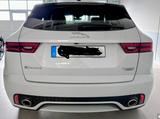 Jaguar E-Pace P200 R-DYNAMIC 4WD Auto R-DYNAMIC - weiße Jaguar E-Pace