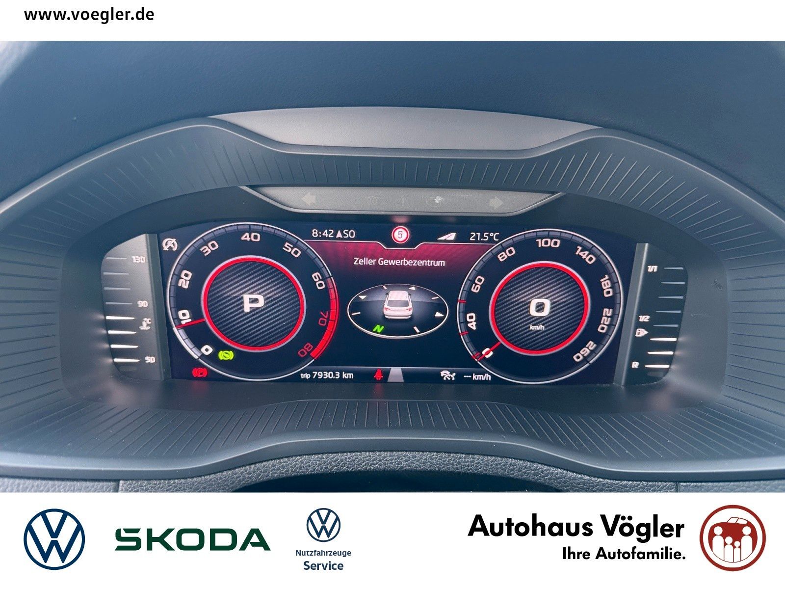 Karoq 2,0 TSI 4x4 Sportline AHK Kamera Navi ACC