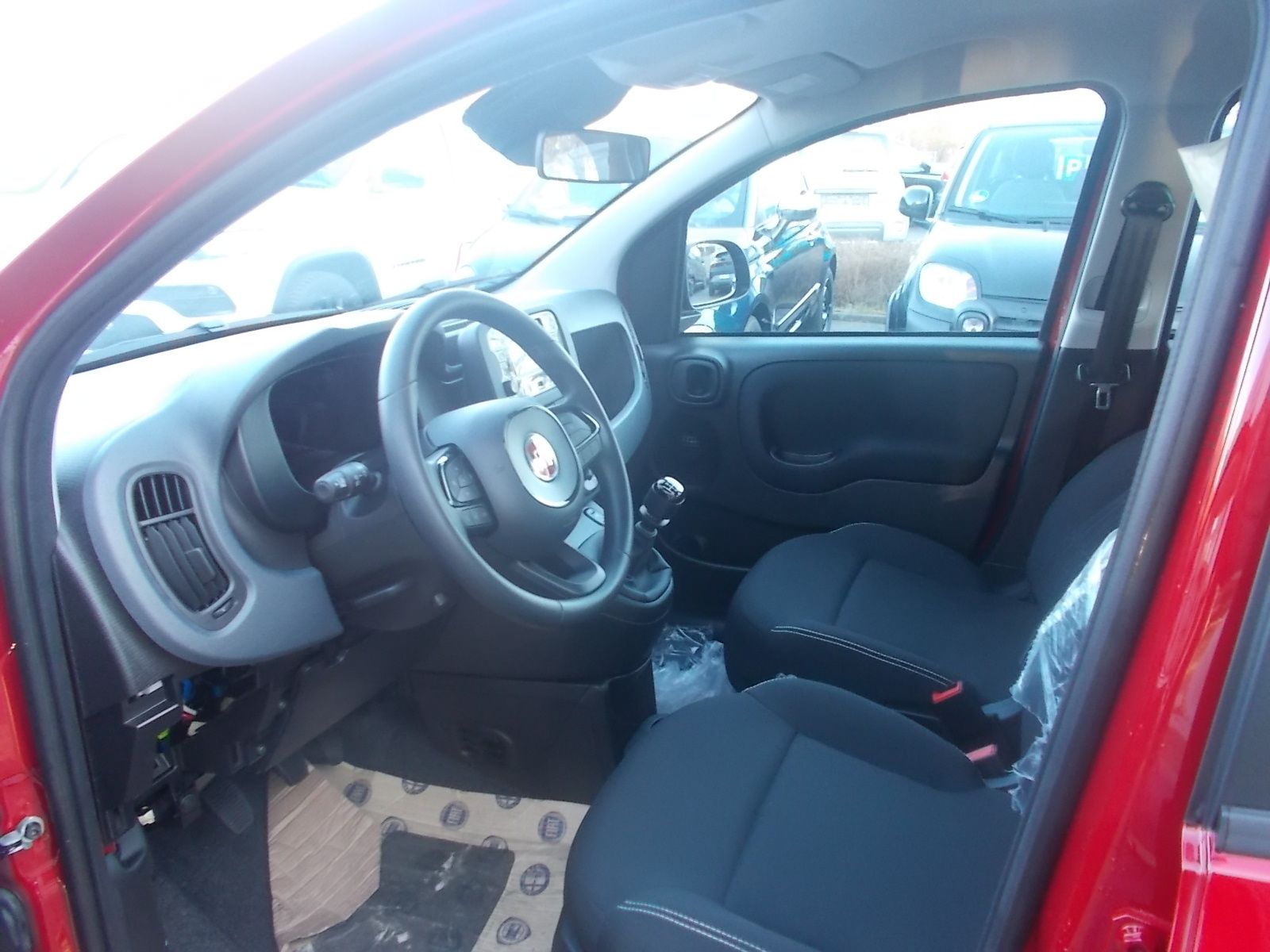 Fahrzeugabbildung Fiat Panda Pandina IKON 1.0 Hybrid