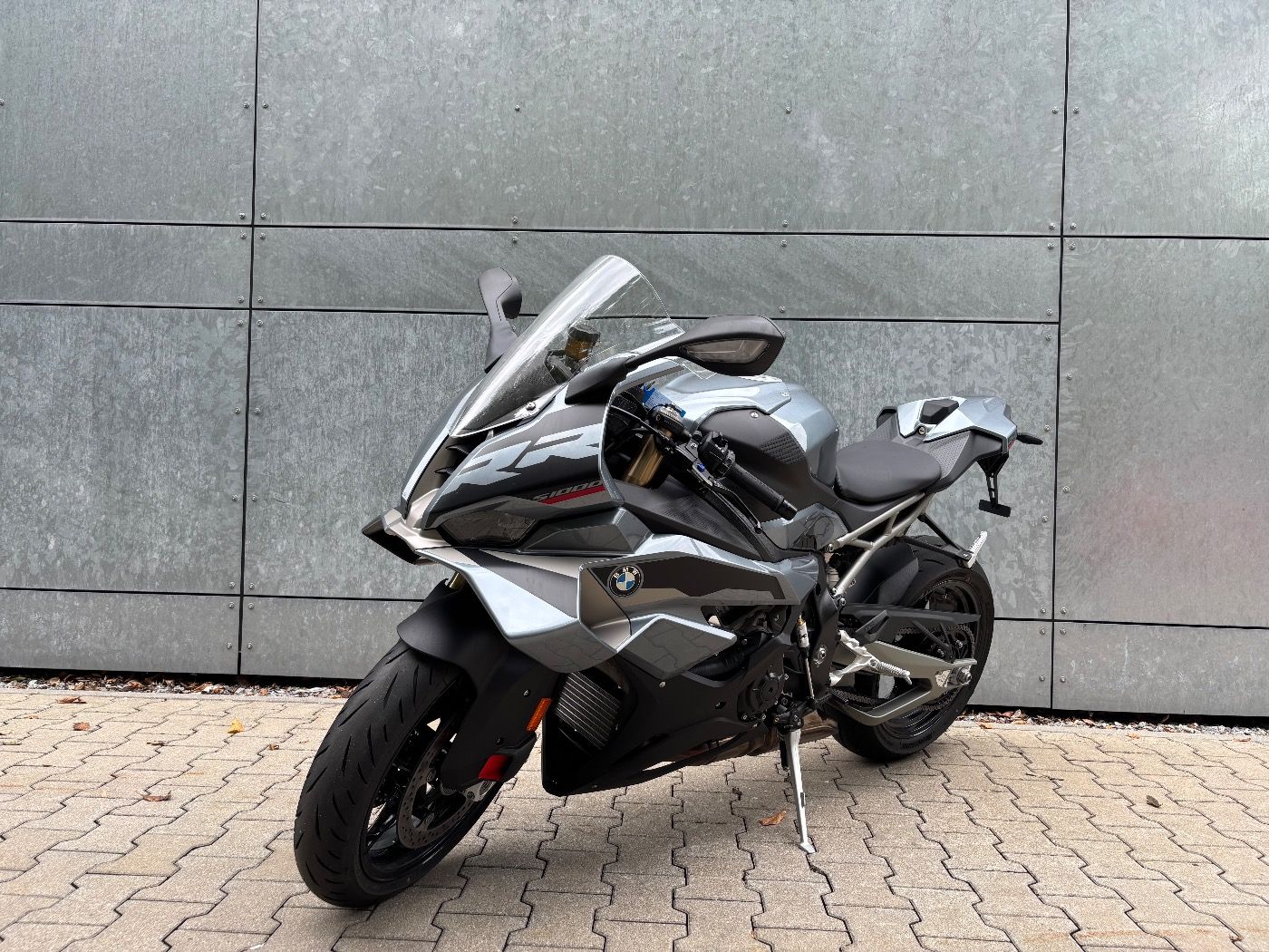 Fahrzeugabbildung BMW S 1000 RR Dynamik-Paket Frästeile