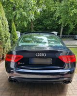 Audi RS5 4.2 FSI S tronic quattro-B&O/Pano/Akrapovic - Audi RS5 aus 2012