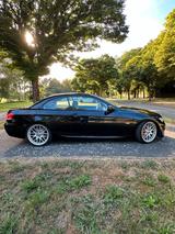 BMW E93 330d Cabrio  M Paket  CarPlay  ... - BMW 330 aus 2007: 330d