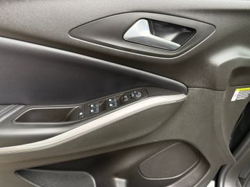 Opel Grandland (X) - 11