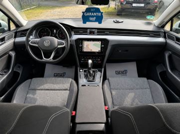Volkswagen Passat Variant - 8