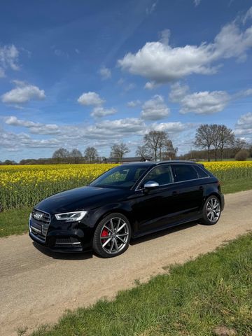 AUDI S3 quattro, OHNE OPF - top gepflegt