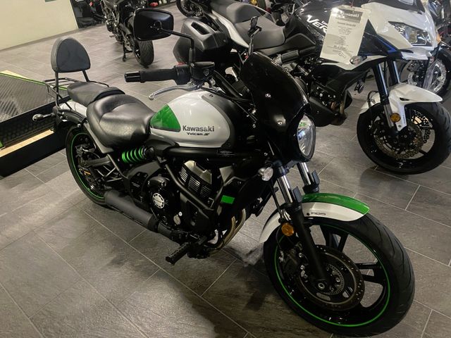 Kawasaki Vulcan S Cáfe