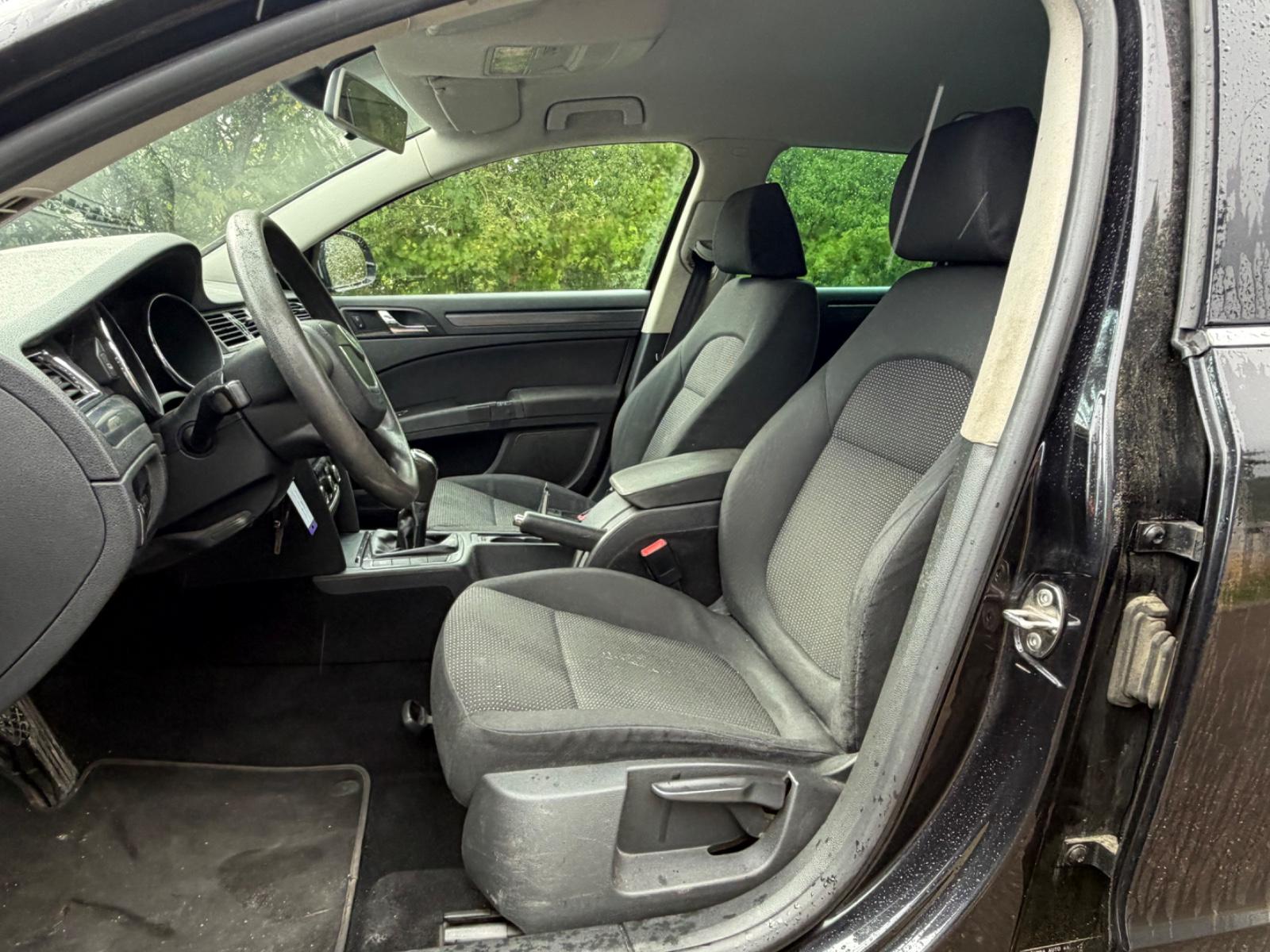 Skoda Superb 2010 — photo 8