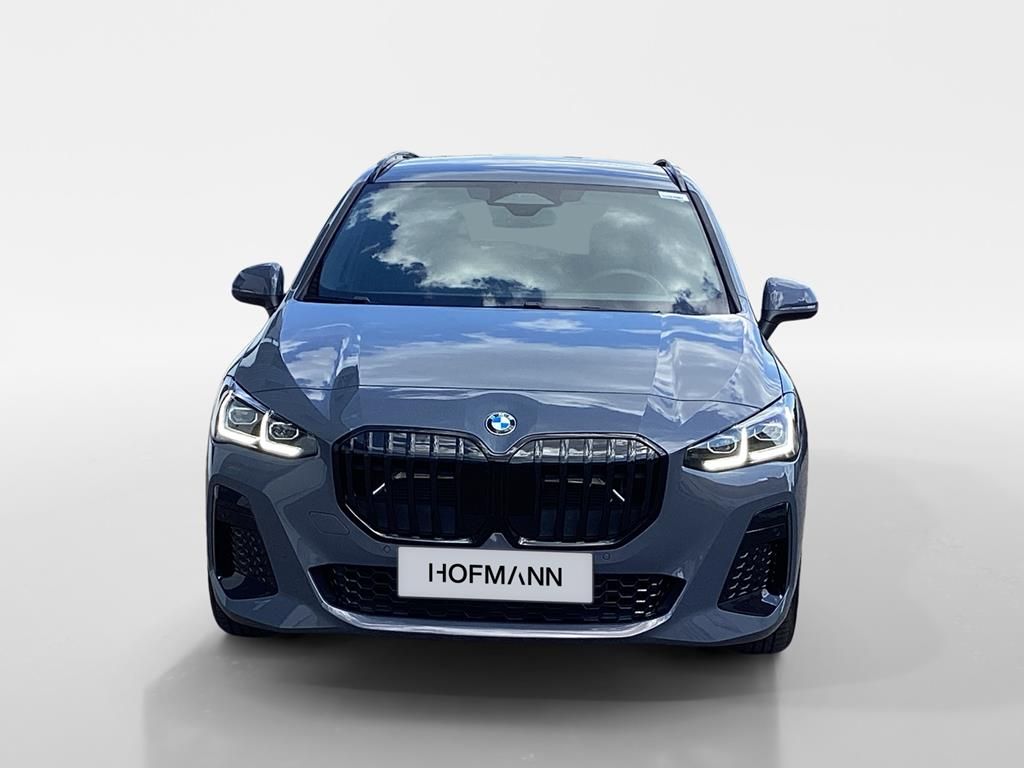 BMW 223 Active Tourer - Bild 4