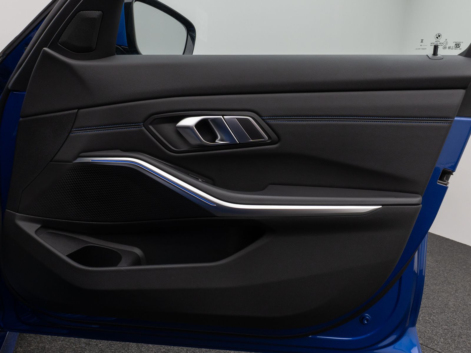 Fahrzeugabbildung BMW 330d M Sport HiFi DAB Stop&Go Fernlichtassist