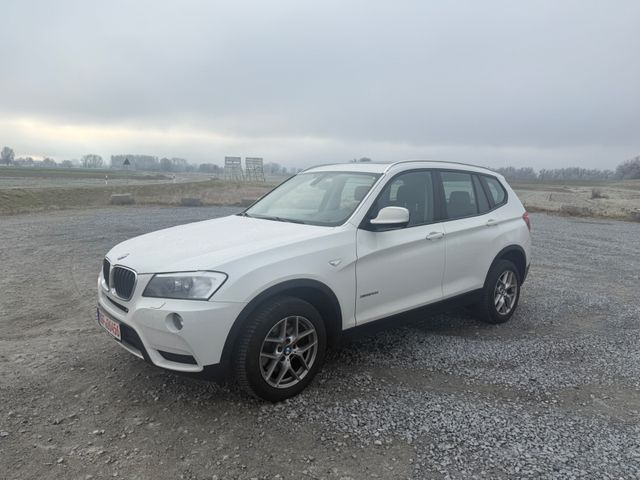 BMW X3 Baureihe X3 xDrive 20 d Xenon Leder Pano Ahk