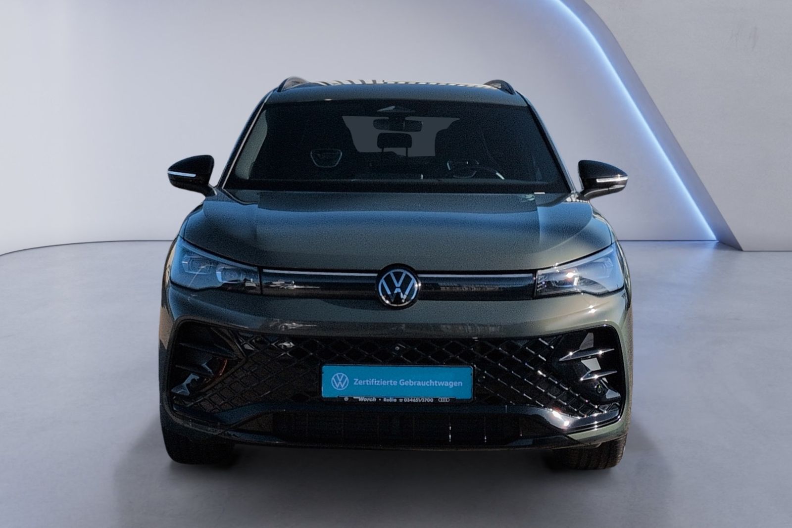 Tiguan 2.0 TDI DSG R-Line AHK+KAMERA+MATRIX+